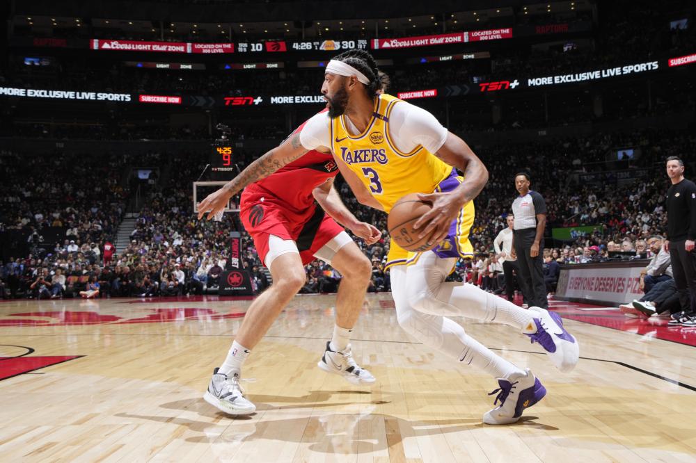 靠年轻力量 靠年轻力量