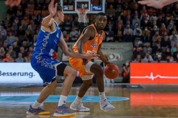 格的关键战 格的关键战