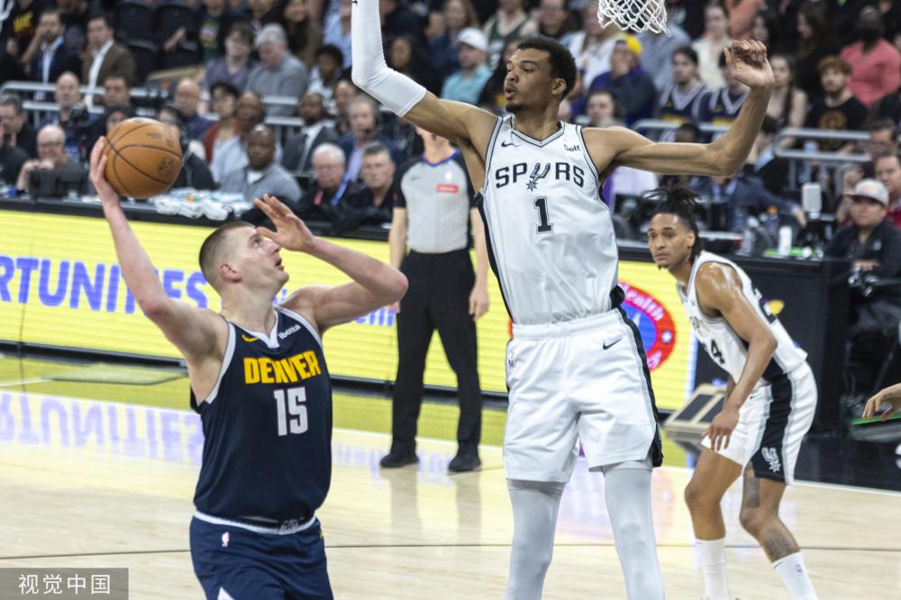 赛压力的情 赛压力的情